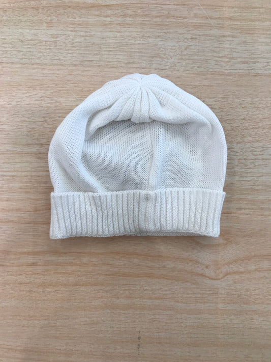 Cappello Baby Lord in filo bianco con cavallo a dondolo tortora
