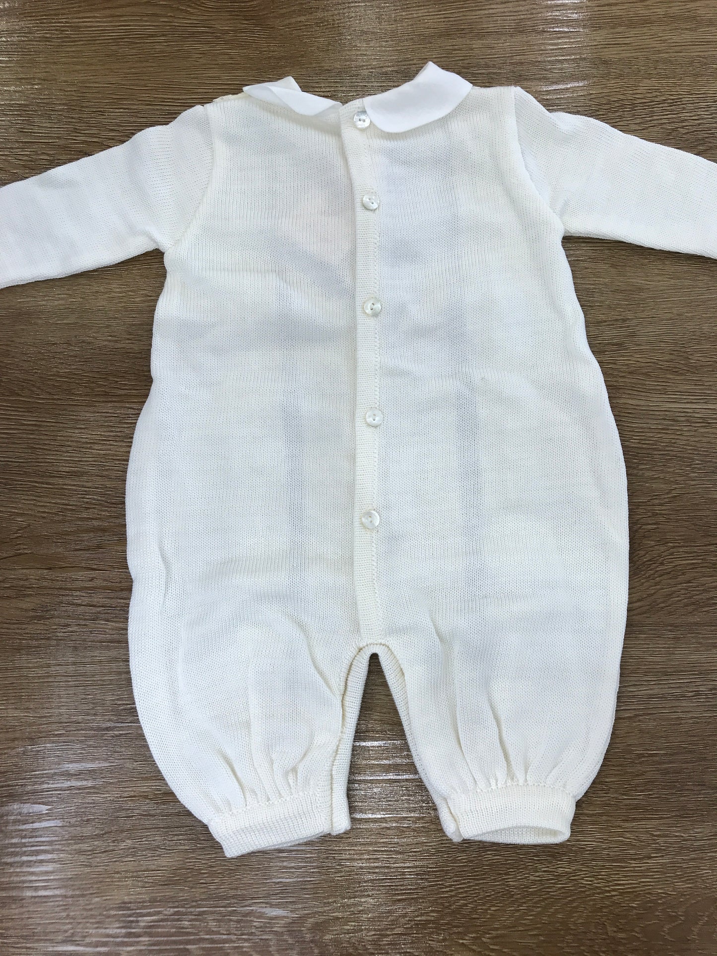 Tutina Ladia in filo di cotone panna con applicazione di valancienne e colletto in lino