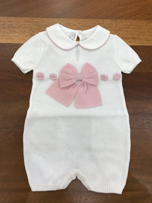 Pagliaccetto Baby Lord in filo bianco mezza manica con fiocco centrale rosa antico
