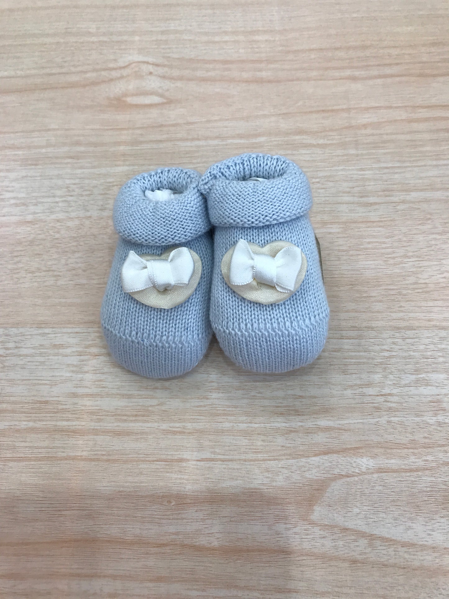 Babbucce Baby Lord in filo celeste con fiocco e cuore