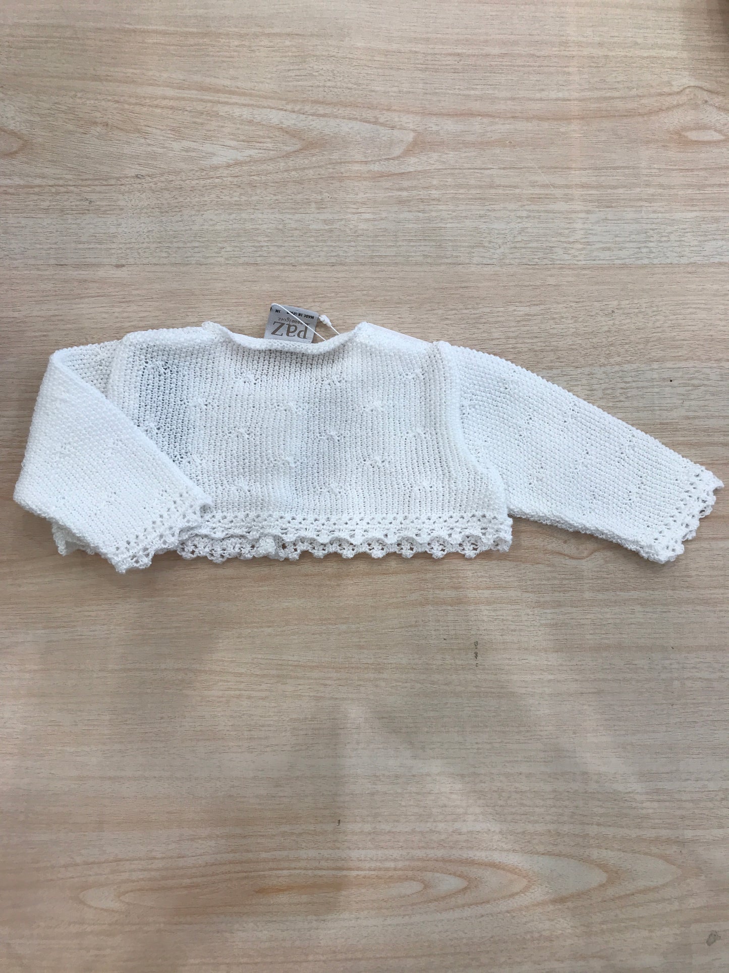 Cardigan Paz Rodriguez in filo bianco smerlato e due bottoni sul davanti