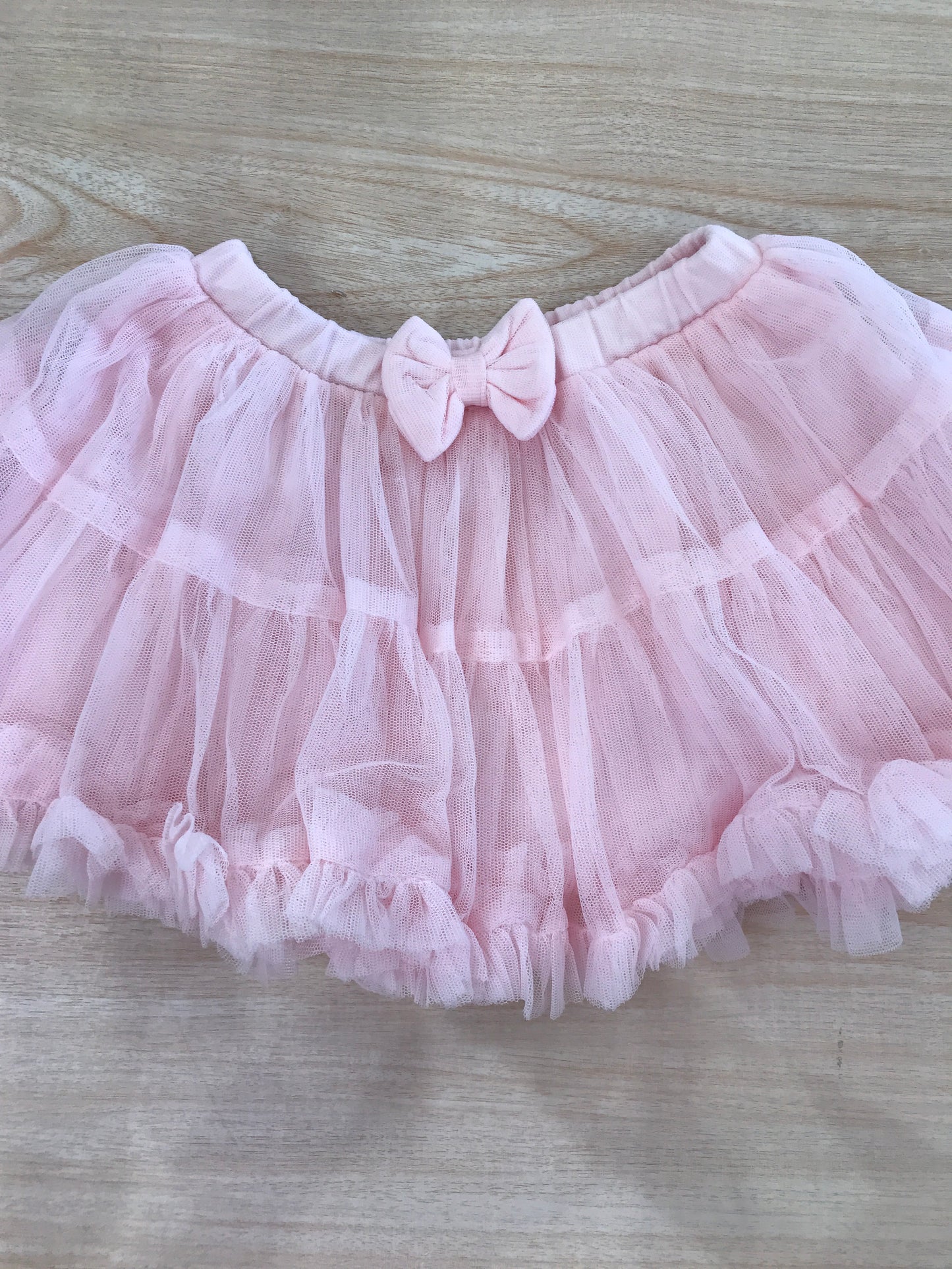 Gonna Coccodè in tulle con balze con fiocchetto sul davanti