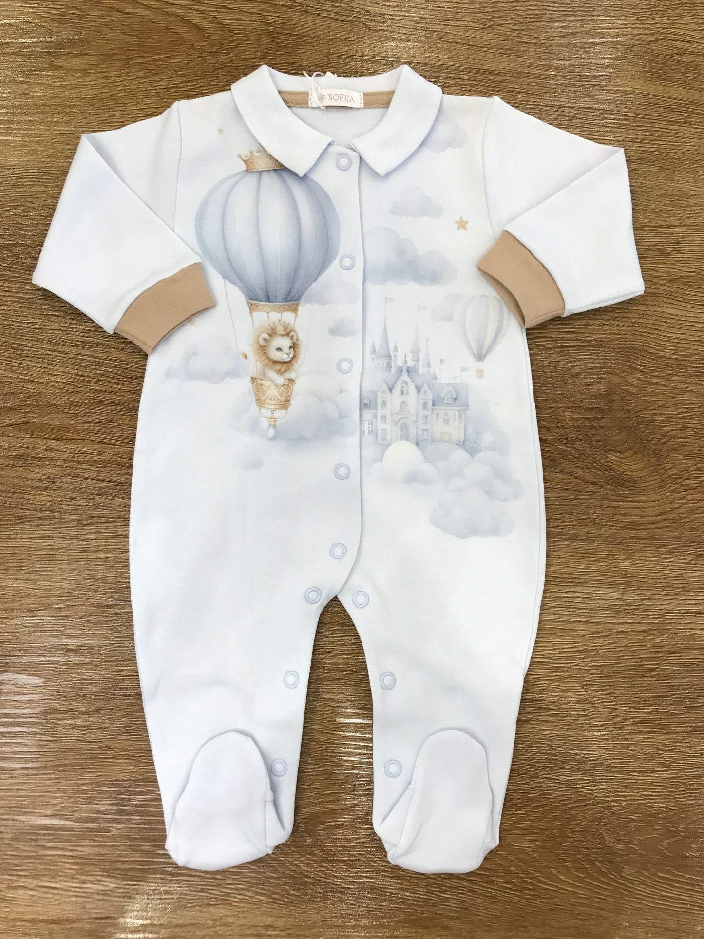 Coordinato Sofija in caldo cotone celeste con mongolfiere e leone mussola con tutina intera e cappello