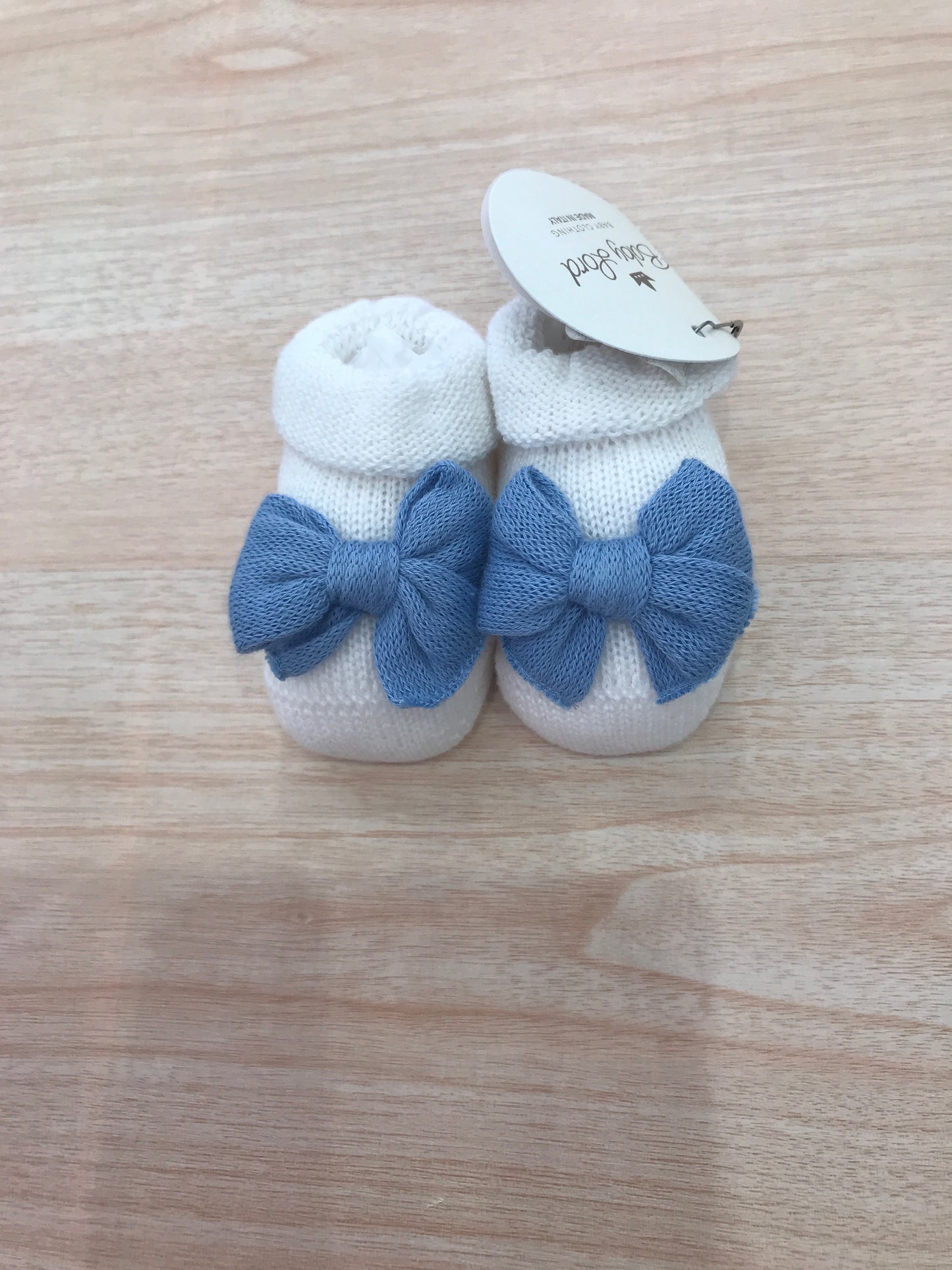 Babbucce Baby Lord in filo bianco e avio con fiocco