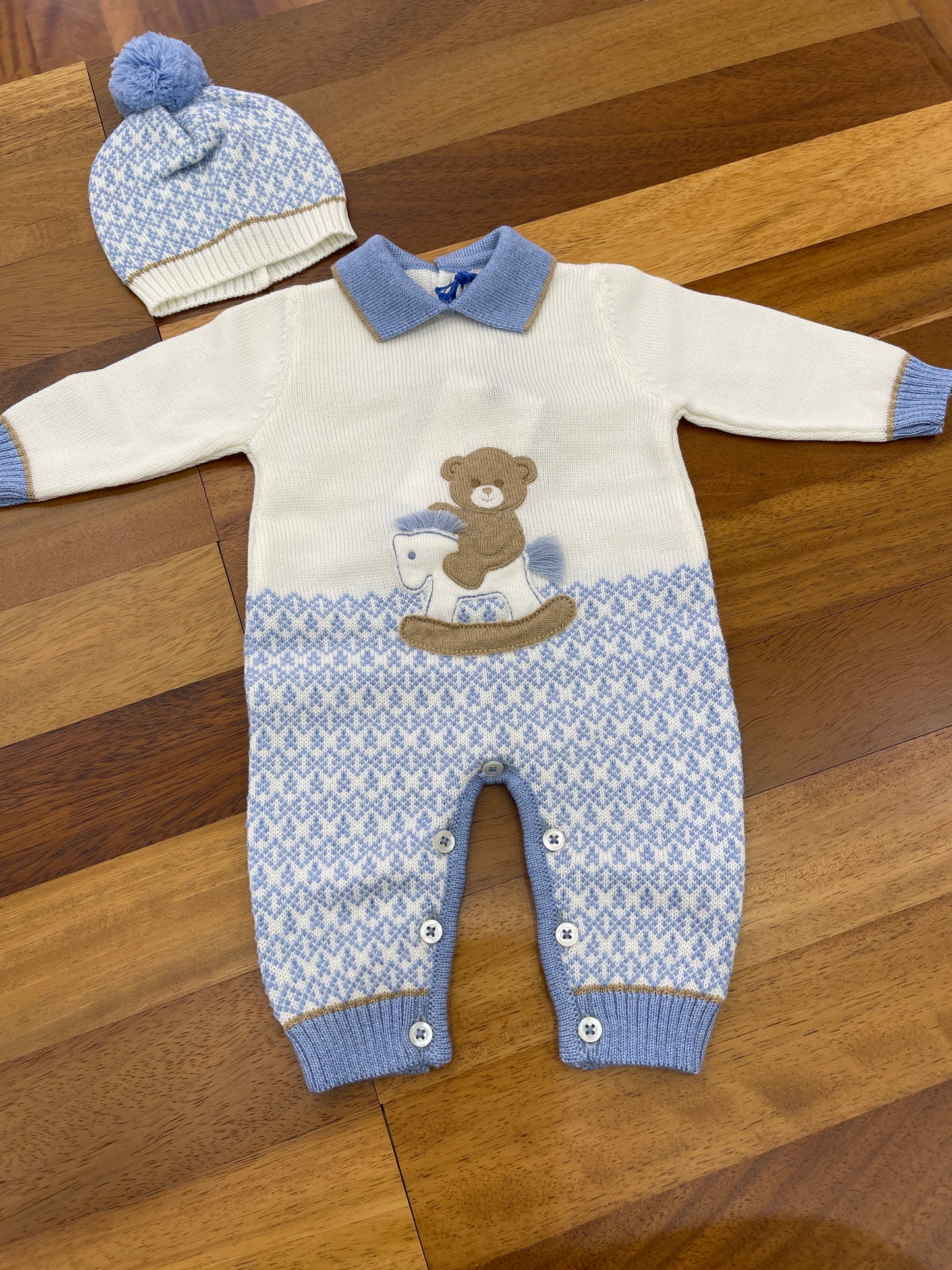 Tutina colori chiari