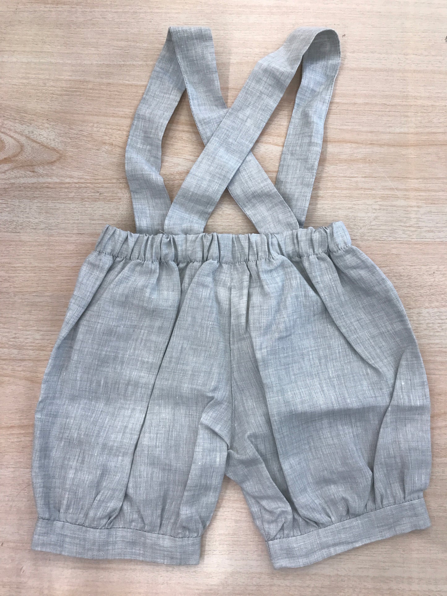 Pantalone Colibrì in lino grigio a sbuffo con bretelle ad incrocio