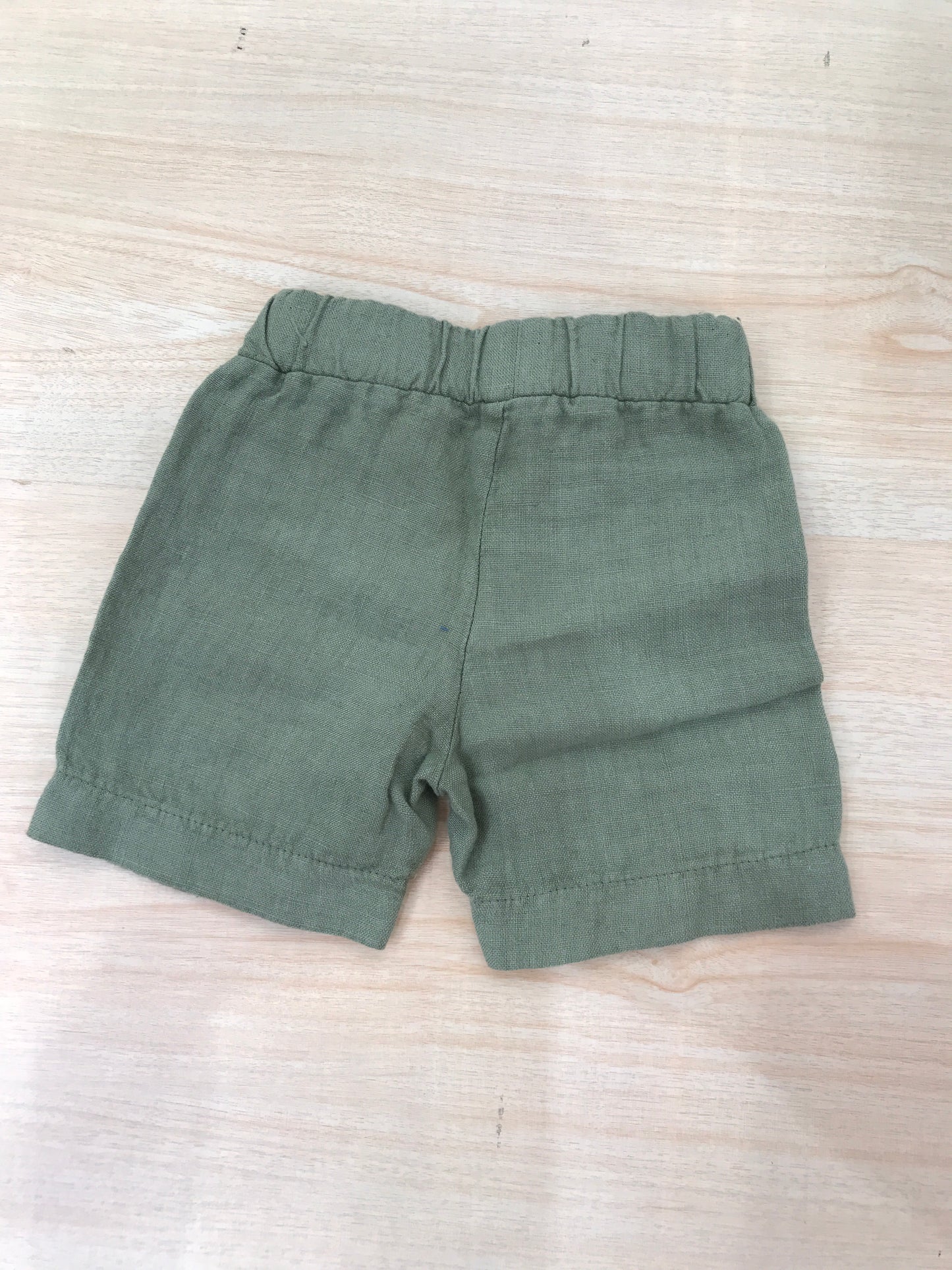 Pantalone Jo Milano in puro lino di colore verde militare