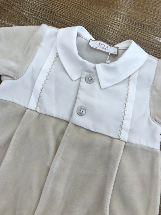 Tutina Paz Rodriguez intera in ciniglia beige con corpetto decorato da finta camicia con ricami