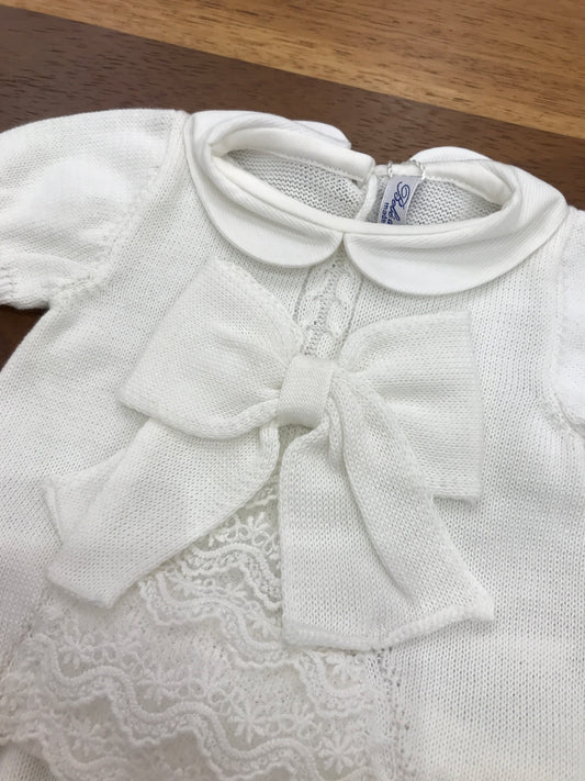 Completo Bebè di Almy in filo mezza manica con fiocco e pizzo sul davanti con culotte abbinata e pizzo