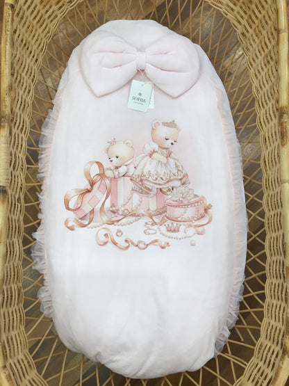 Coperta Sofija in ciniglia imbottita rosa con tulle fiocco ed orsetti sul davanti