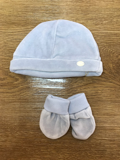 Cappello con muffole Martin Aranda in ciniglia celeste polvere