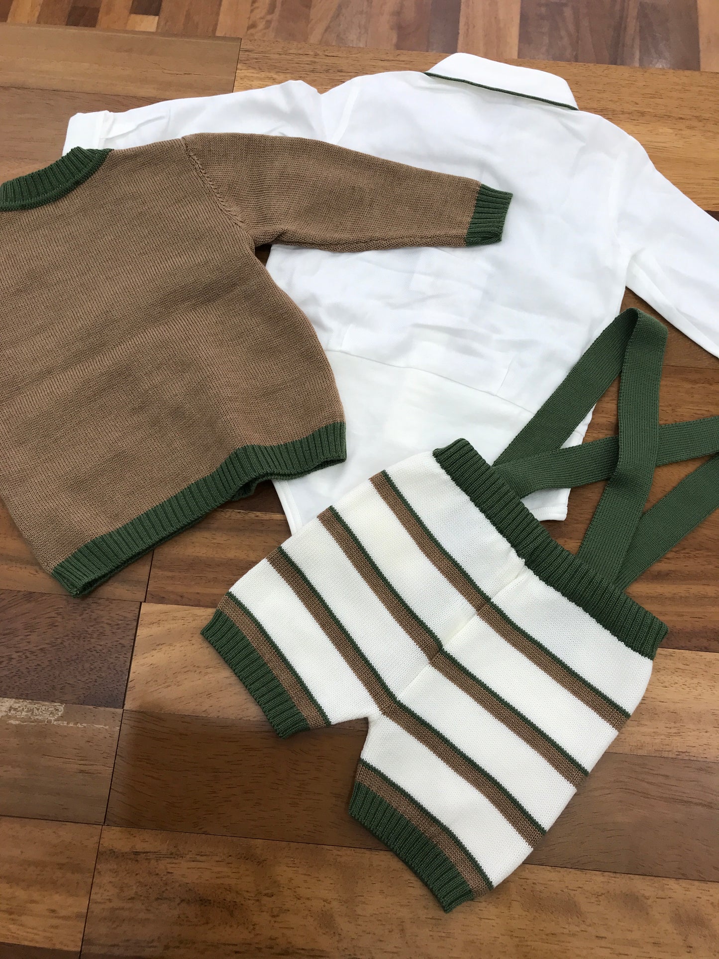 Completo colori chiari