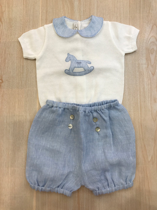 Completo Baby Lord in filo bianco e celeste due pezzi mezza manica con cavallo a dondolo sul davanti