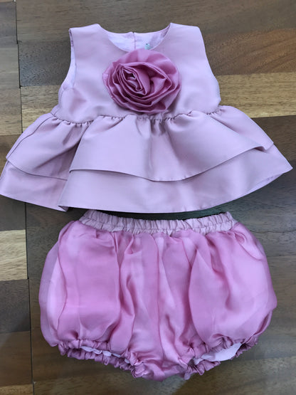 Completo a'lapage in seta e raso blusa con fiore centrale con culotte in seta