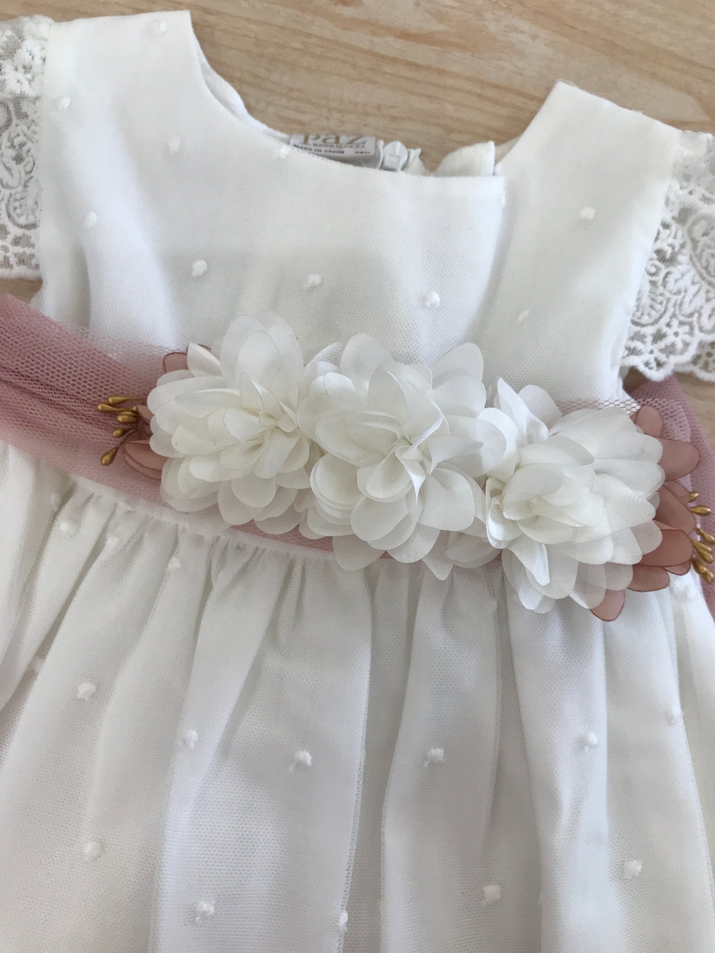Abito Paz Rodriguez in cotone con tulle con rifiniture in pizzo con fascia in vita con fiori