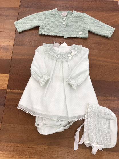 Abitino Paz Rodriguez in caldo cotone verde manica lunga collo con punto smock con culotte abbinata  con cuffia abbinata lavorata da punto smock e cardigan in lana verde