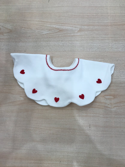 Bavetta Petit Bateau in cotone smerlato tondo con piccoli cuoricini rossi