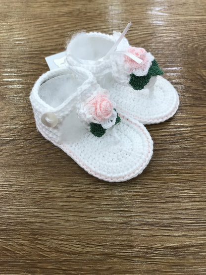 Infradito Piccola Giuggiola ricamato a mano bianco rifinito in rosa con fiore sul davanti