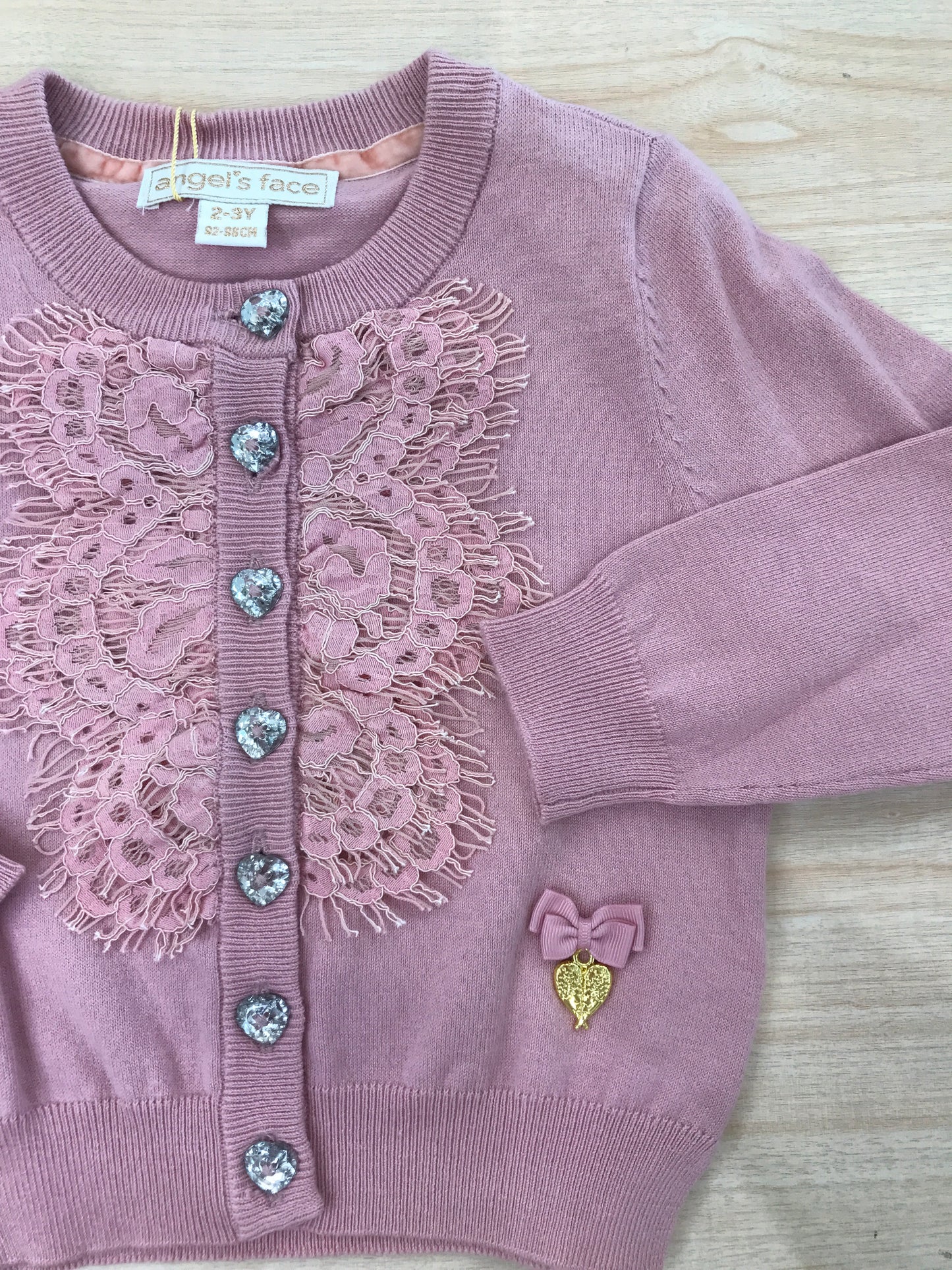 Cardigan Angel's face in filo rosa manica lunga con pizzo applicato vicino ai bottoncini