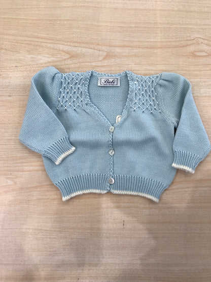 Cardigan Biebi con tre bottoni e collo a v con ricamo punto smok sulle spalle