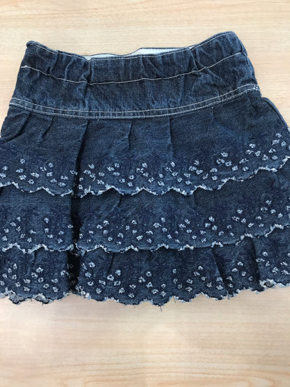 Gonna Byblos in jeans con doppia balza traforata e smerlata con zip laterale