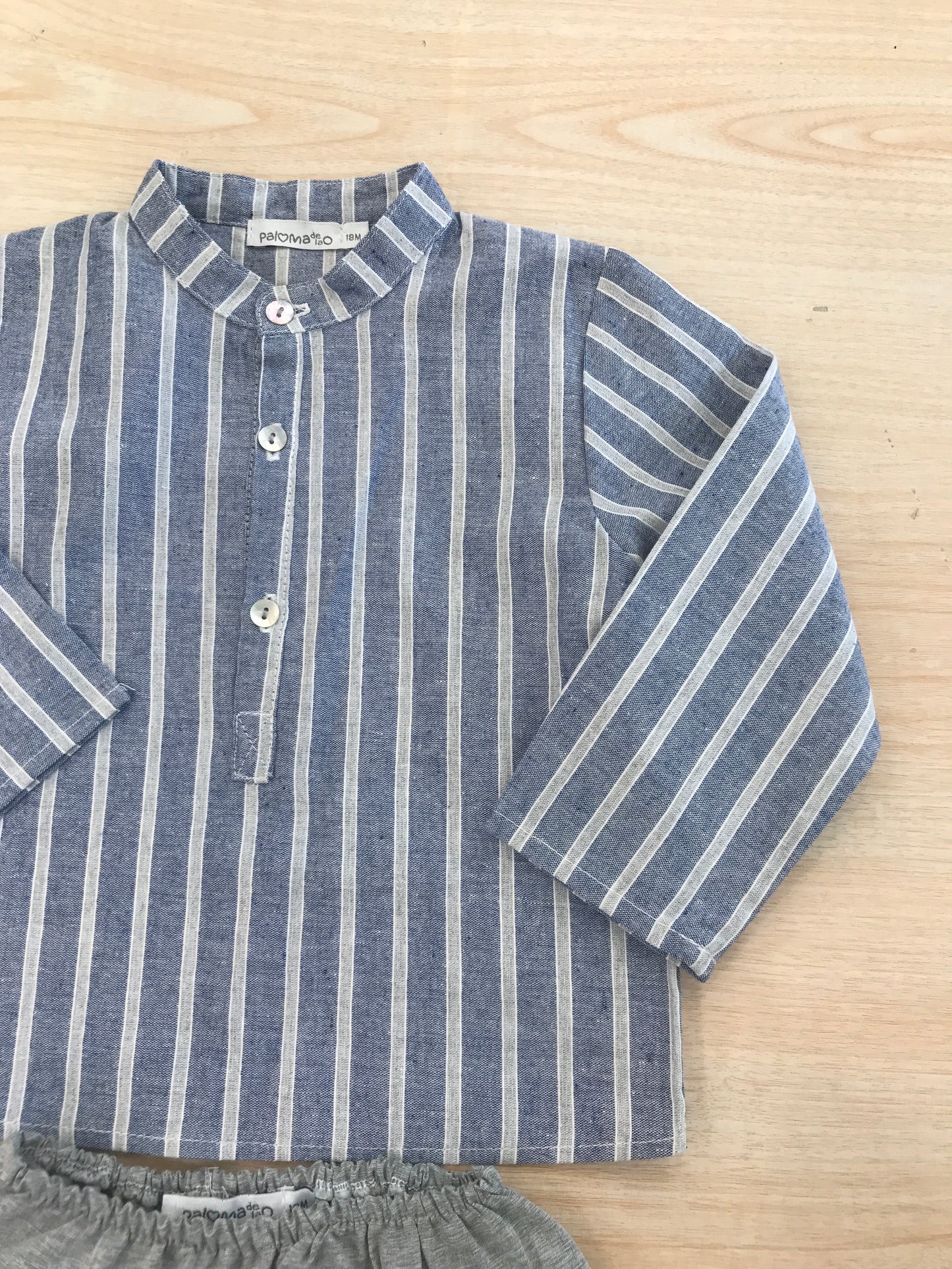 Completo Paloma De La O camicia manica lunga a righe con culotte grigia