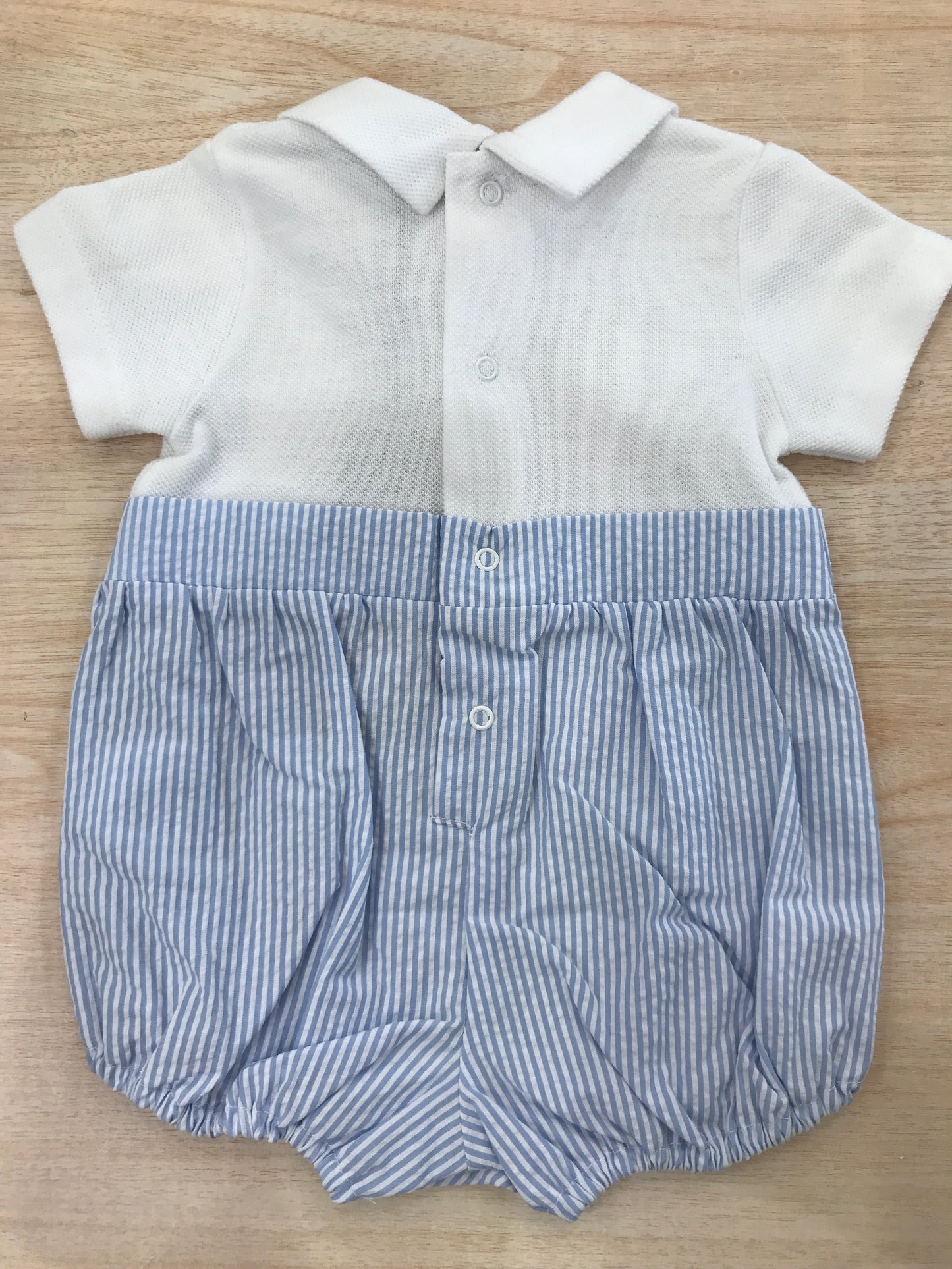 Pagliaccetto Jo Milano in cotone effetto camicia con cravatta a righe bianche e celesti