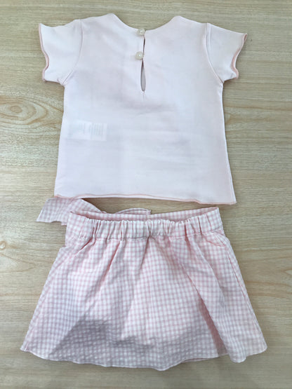 Completo Nanan in cotone t-shirt mezza manica con fiori applicati lateralmente con pantagonna a quadretti e fiocchetto