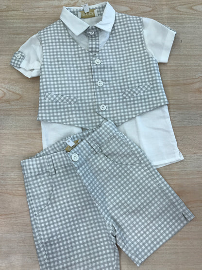 Completo Cielo Blu  gilet e bermuda a quadretti grigi e bianchi con camicia mezza manica