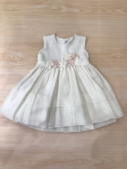 Abito Colibrì in cotone con corpetto in filo bianco con applicazione id fiori bianchi e rosa con fiocco sul retro