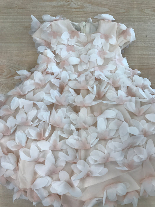 Abito Ladia in cotone con tulle mezza manica gonna ampia con tanti piccoli fiori applicati su tutt'esso