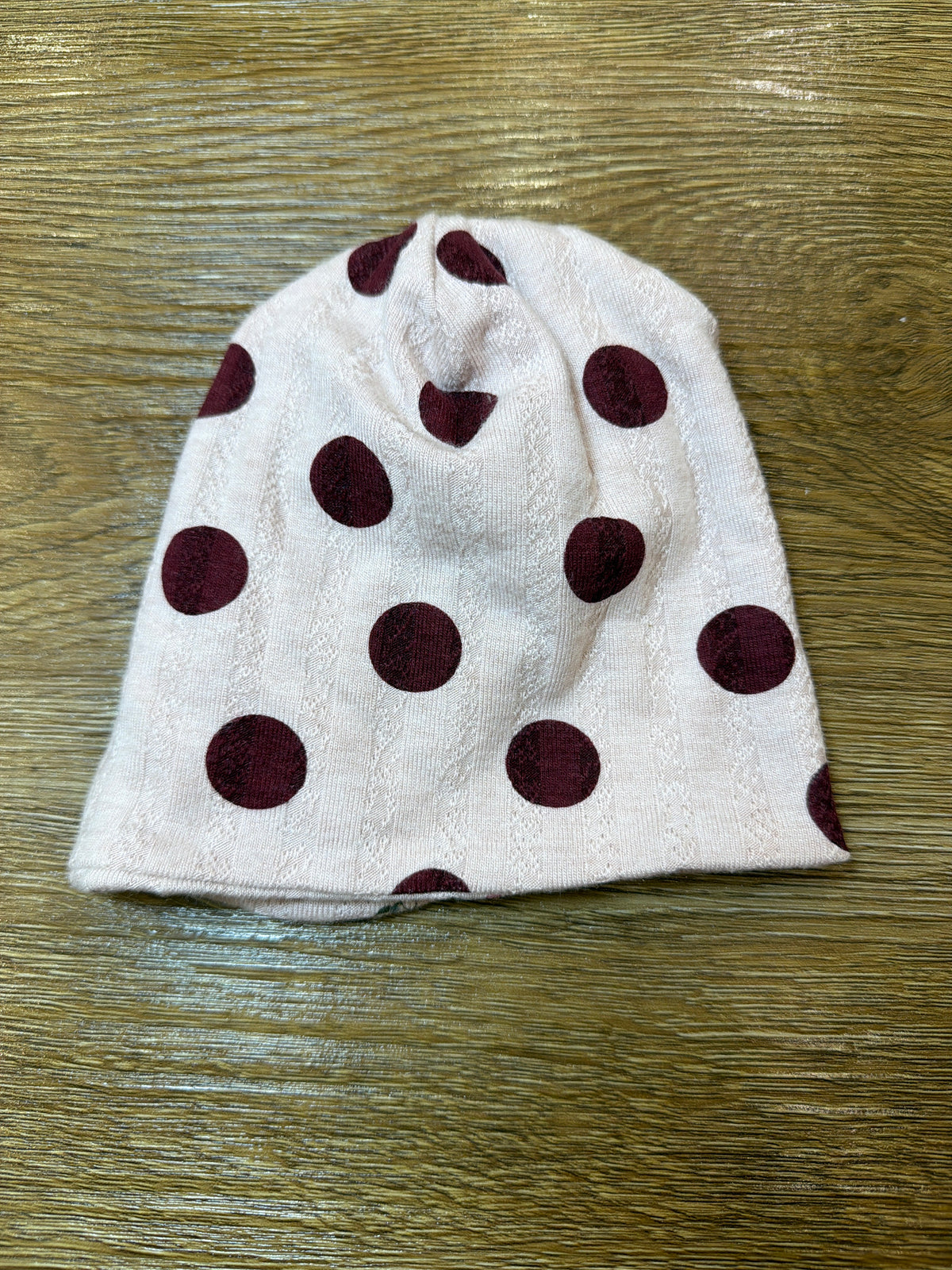Cappello Colori Chiari rosa reversibile con pois e fiori in caldo cotone