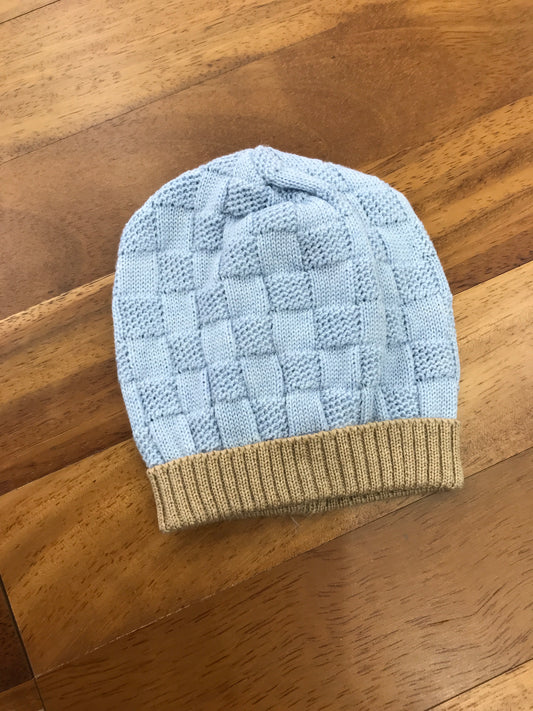 Cappello colori chiari