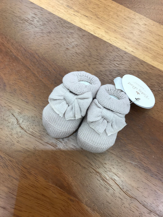 Babbucce Baby Lord in filo tortora con fiocco applicato sul centro