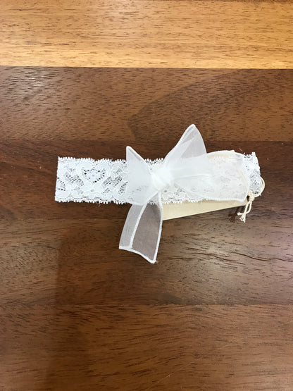 Fascia Pure in pizzo con bianca con fiocco sul davanti