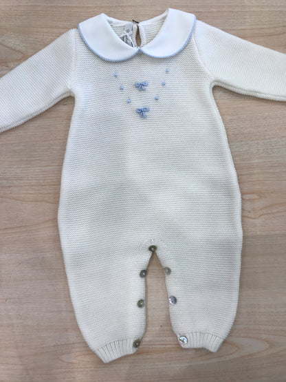 Tutina Baby Lord intera panna con nodi d'amore e pois celesti e colletto rifinito celeste