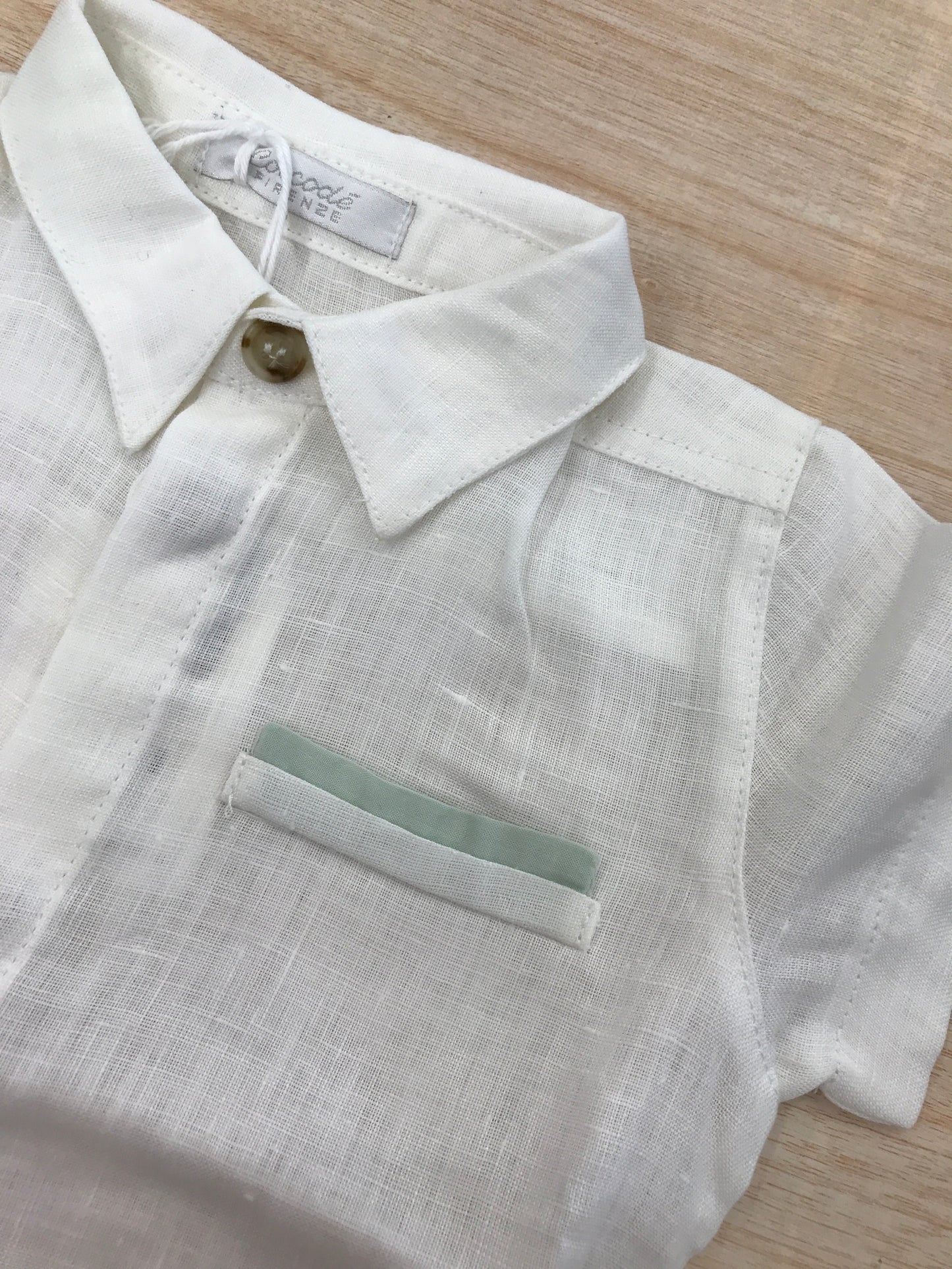 Camicia Coccodè in lino mezza manica tasca con profilo verde e colletto a punta