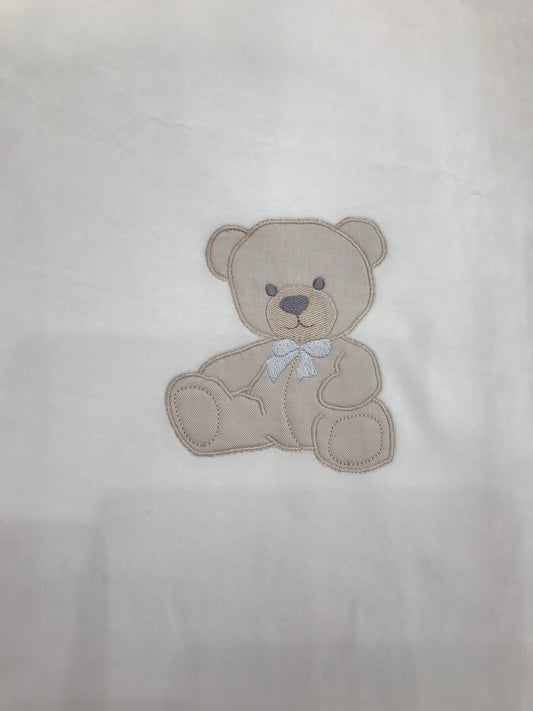 Coperta Baby Gi in ciniglia panna con orsetto ricamato sul davanti