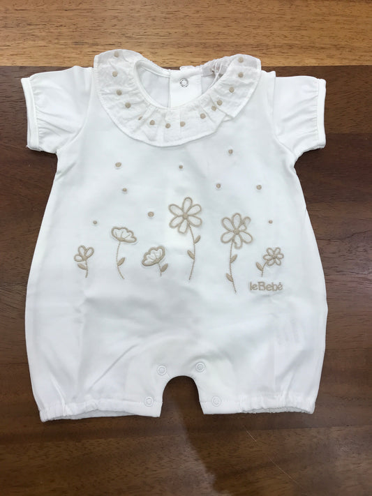 Pagliaccetto Le Bebè in cotone mezza manica con collo con rusche con pois beige e fiori ricamati sul davanti