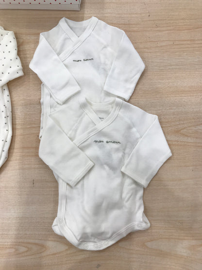Set Petit Bateau in ciniglia bianco tutina con piccoli cuoricini grigi e due body antipanico manica lunga