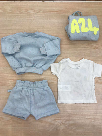 Tuta AVentiQuattrore in cotone celeste tre pezzi con sacca con t-shirt decorata da giochi