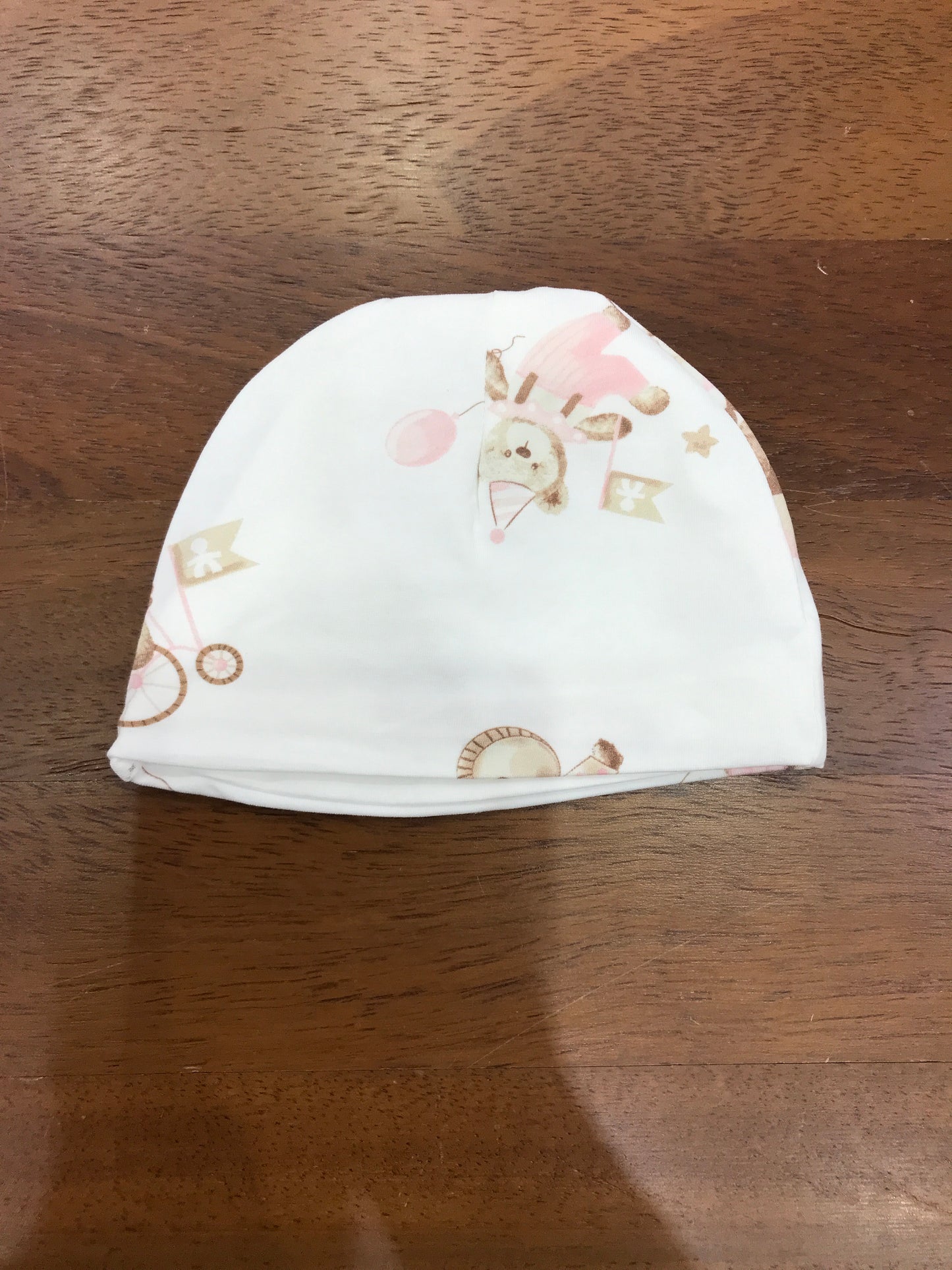 Cappello Le Bebè in cotone bianco con orsetti con dettagli rosa