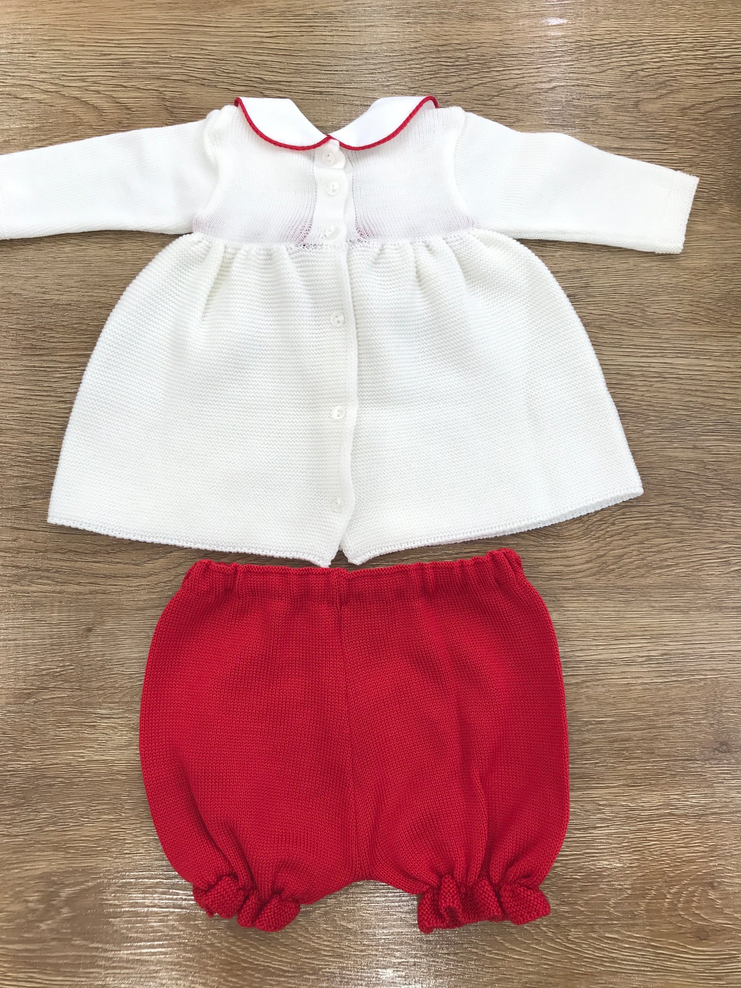 Completo Baby Lord in lana due pezzi panna con fiocco rosso e culotte rossa