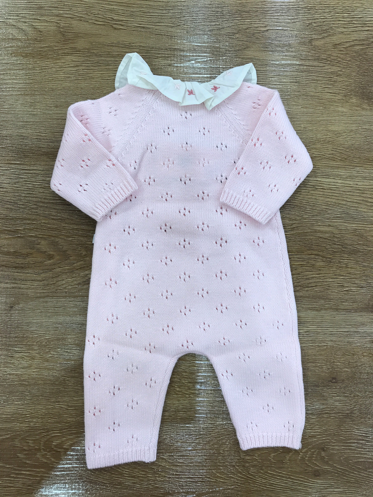 Tutina Petit Bateau intera rosa traforata con collo con rusche e ricami