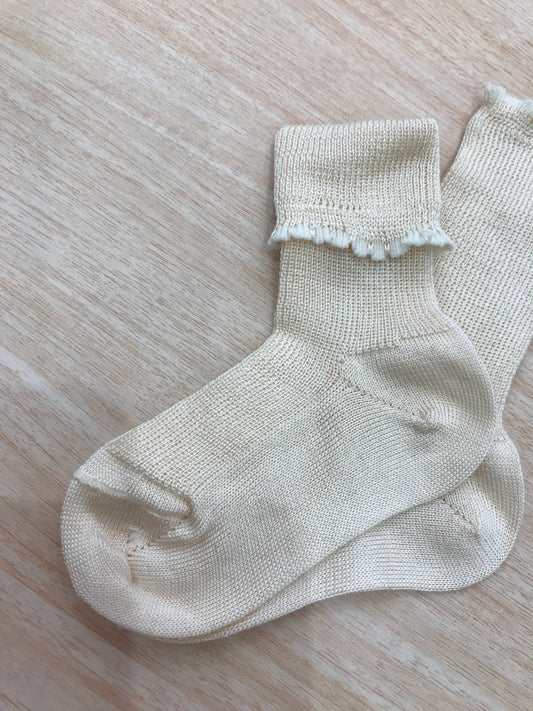 Calzino Ivory avorio in filo con smerlo panna al bordo