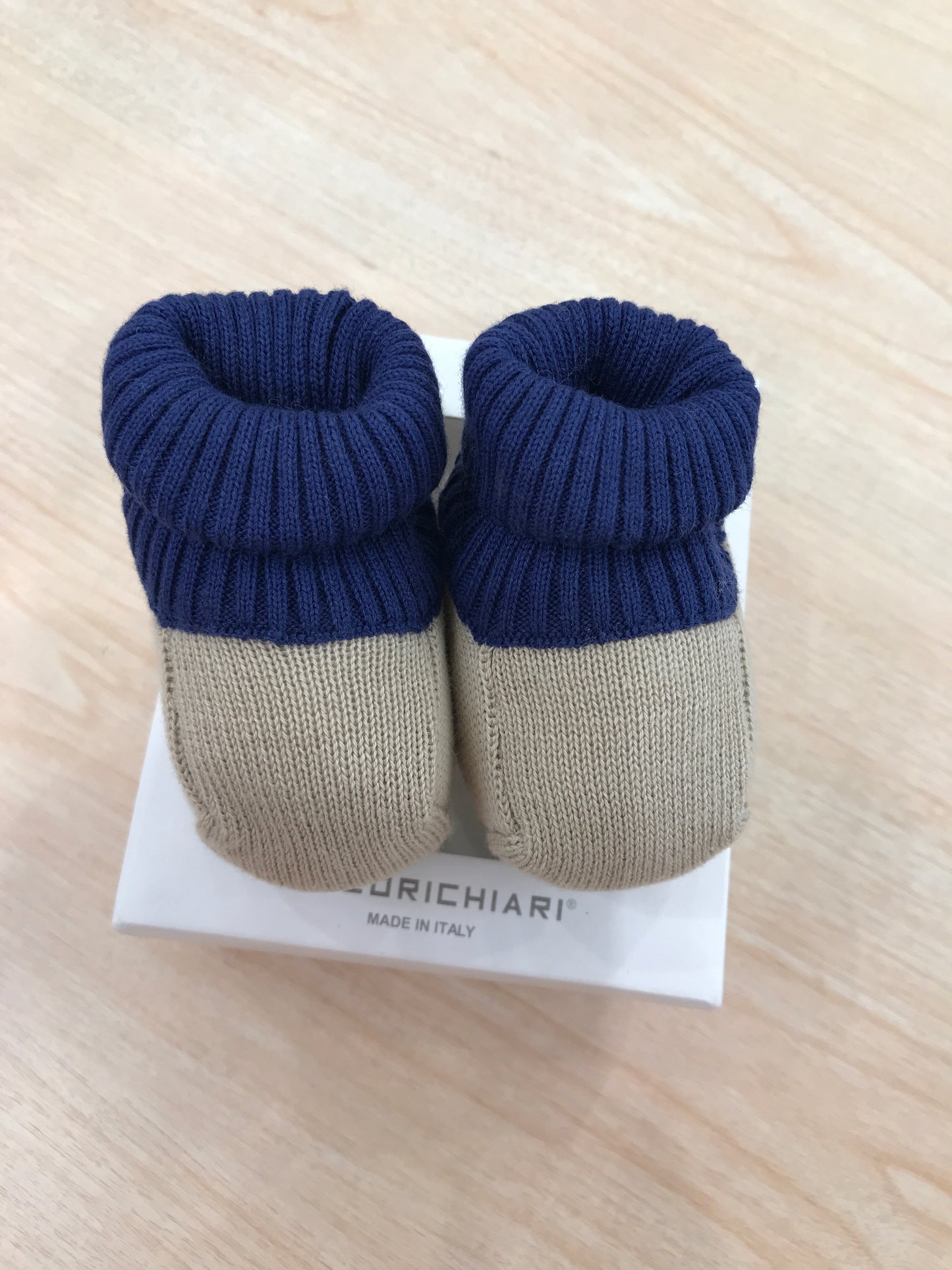 Babbucce Colori Chiari in filo tortora e blu scuro