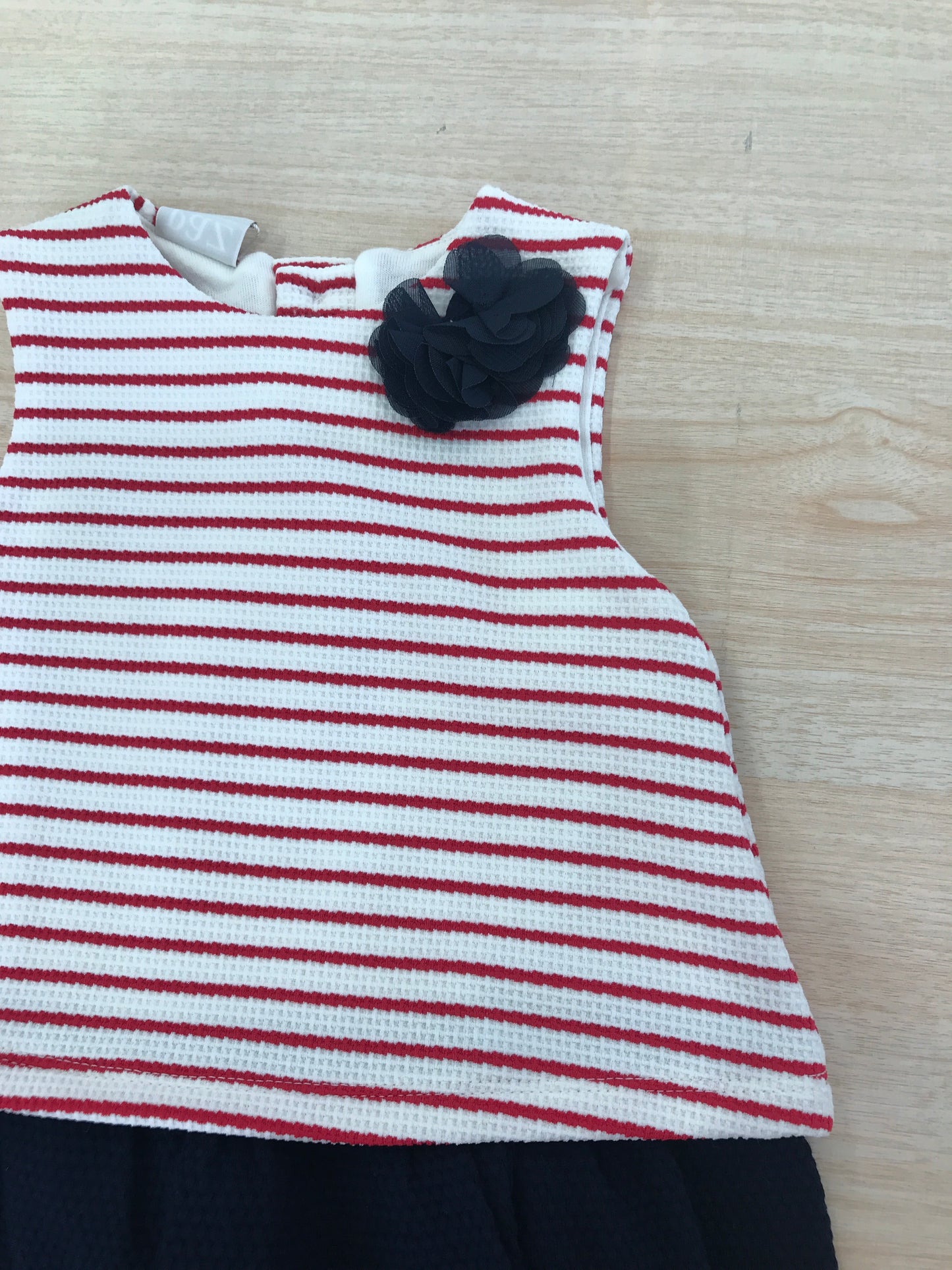 Abito Paz Rodriguez in cotone smanicato a righe bianche e rosse con rusche blu con culotte