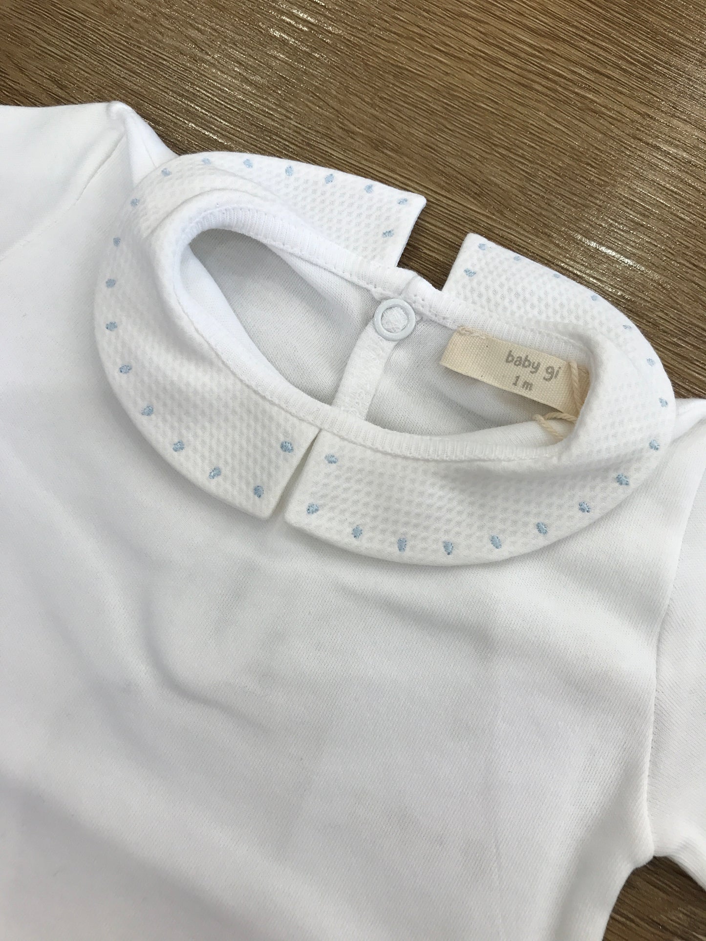 Body Baby Gi in cotone mezza manica con collo rotondo con pois celesti