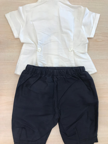 Completo Colibrì camicia mezza manica con pieghe avorio con pantalone a sbuffo blu