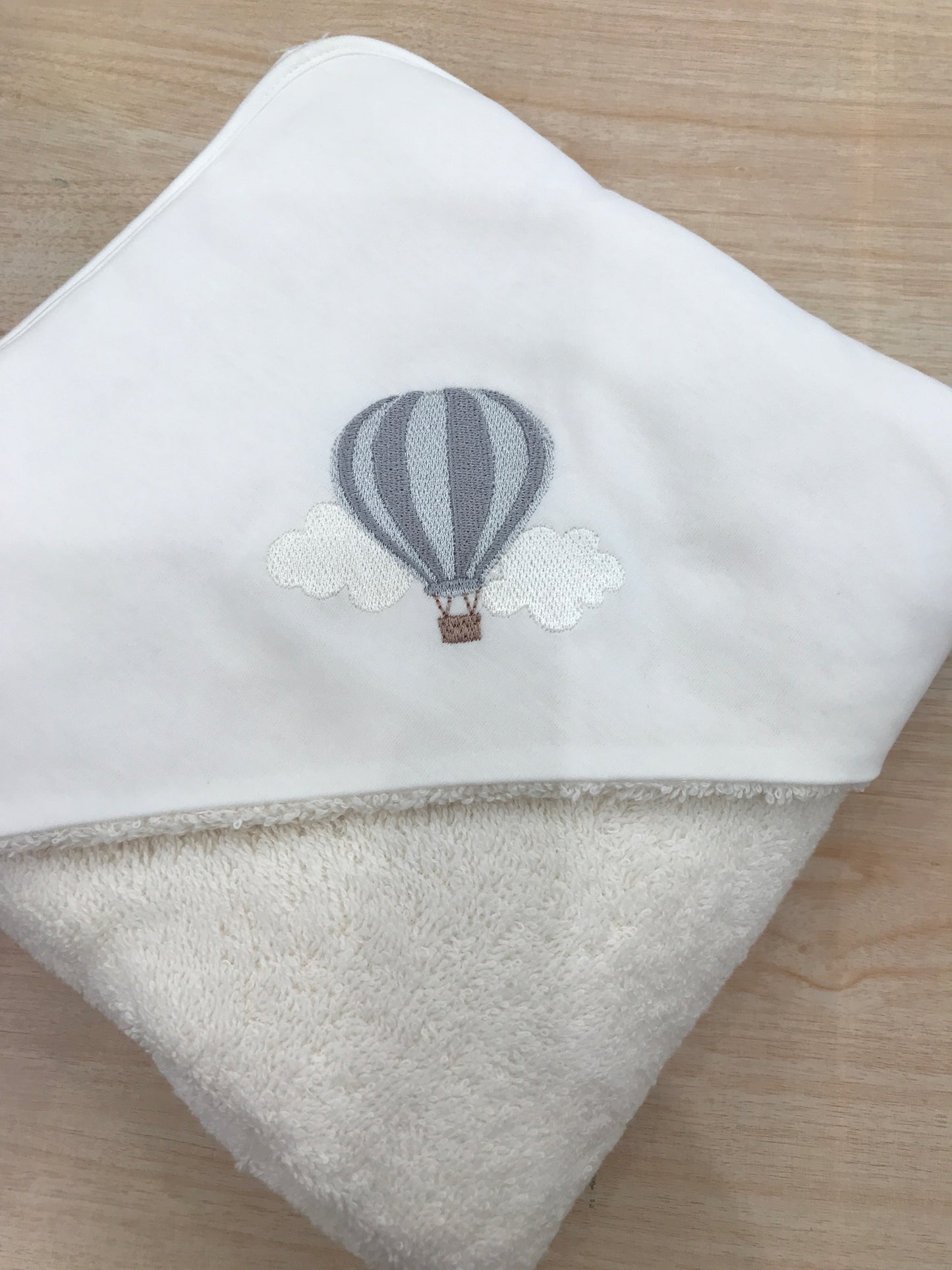 Accappatoio Baby Gi in spugna panna con mongolfiera